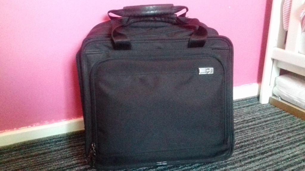 victorinox office bags